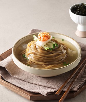 도토리 묵국수