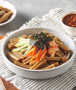 도토리묵 절단 묵채
